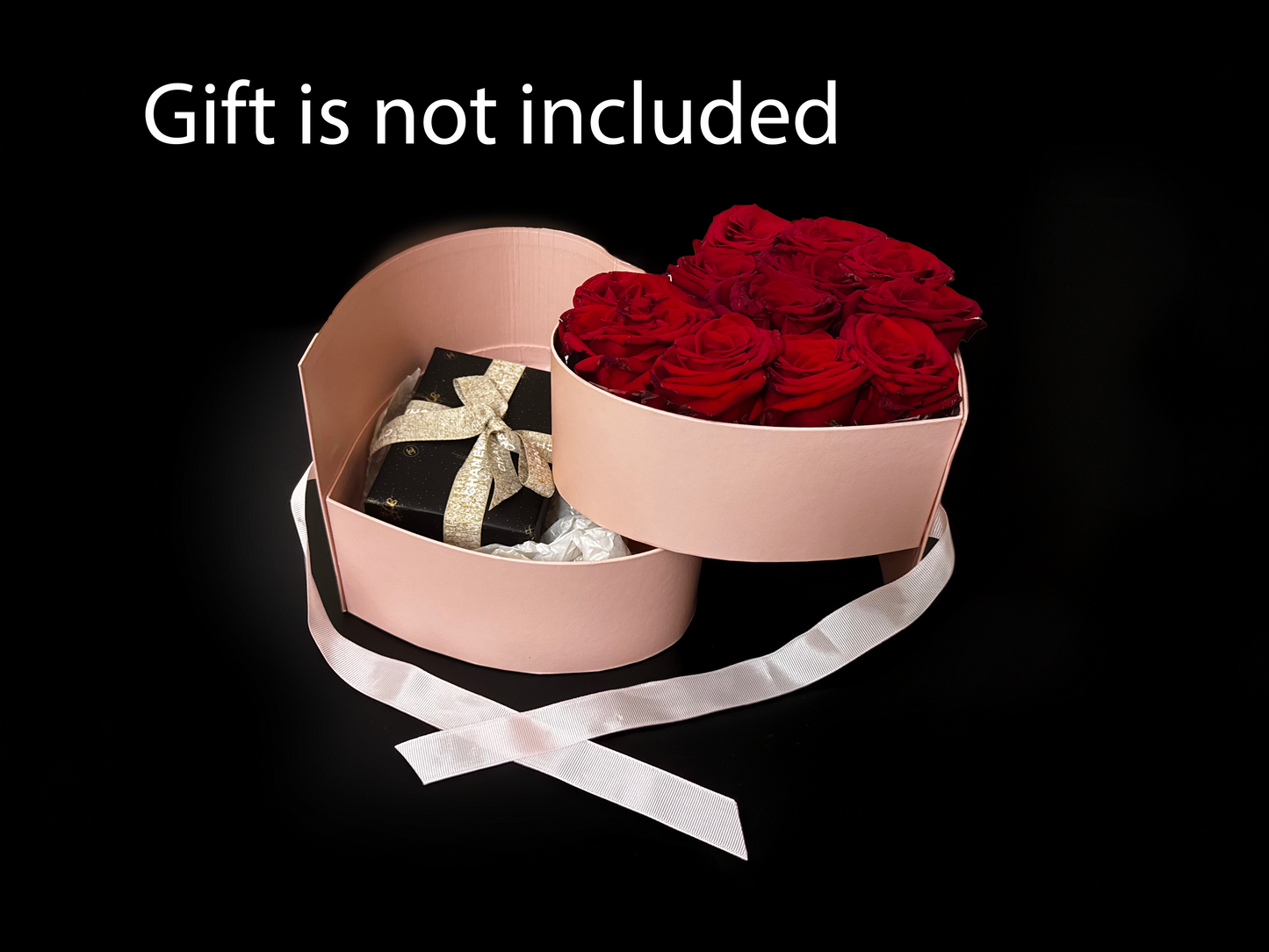 Heart Box - A dozen roses